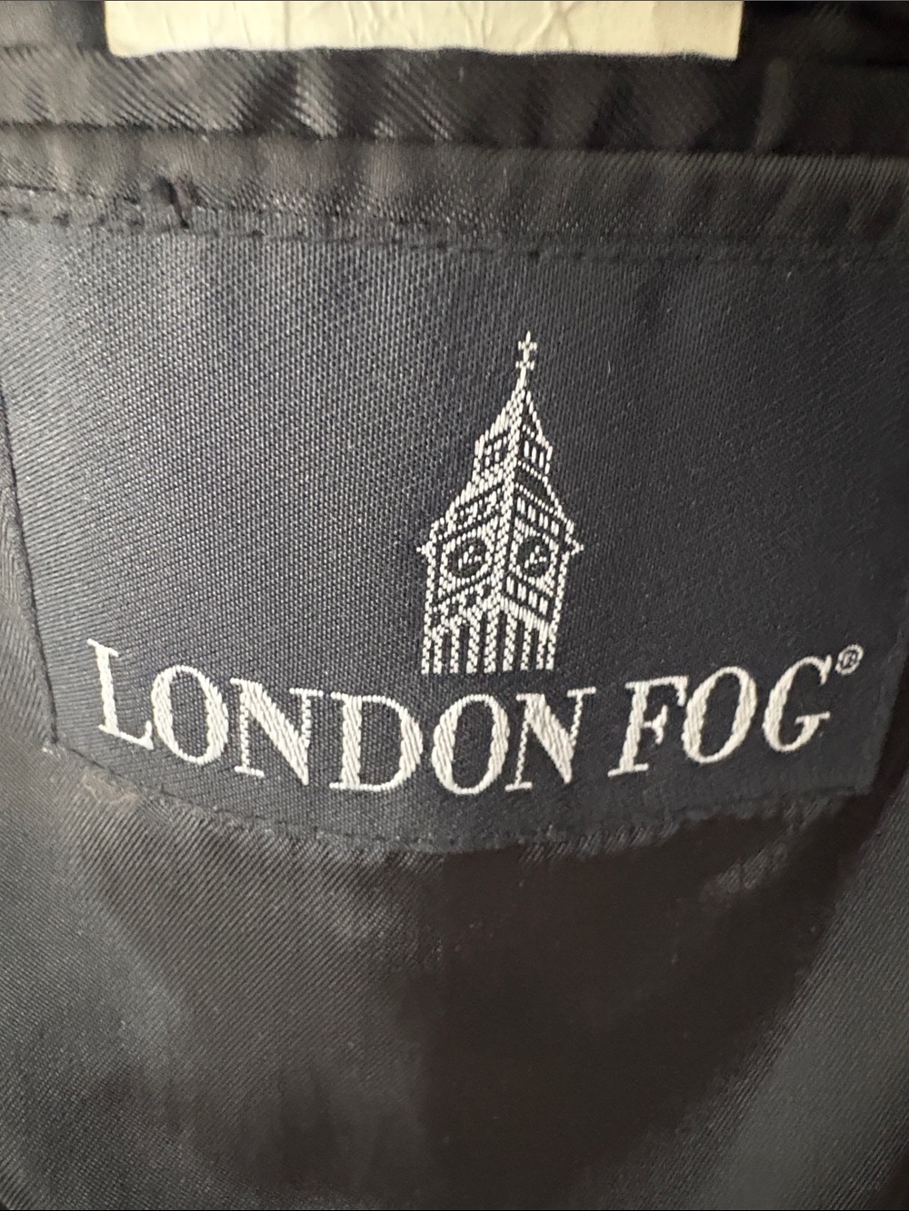 London Fog Men’s 40R Black Long Overcoat Topcoat Fully Lined Classic Dress Coat - Picture 11 of 15